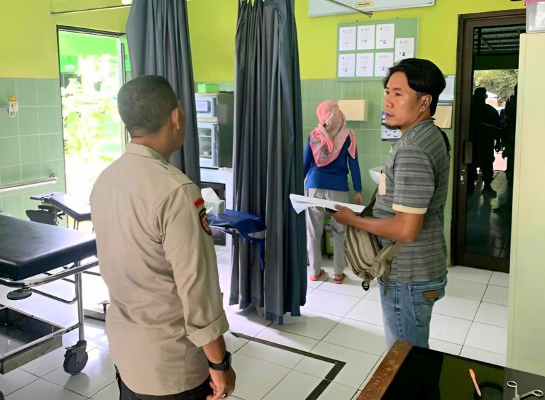 Pemancing Terpeleset Dari Tebing Pantai Indrayanti Tepus Alami Luka Serius