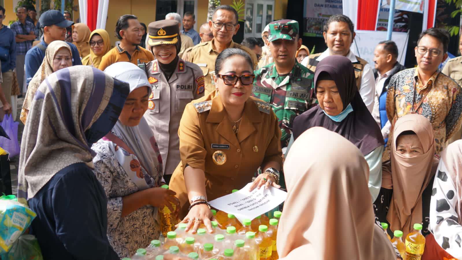 Jelang Idul Fitri 1446 H Gerakan Pangan Murah digelar Di Halaman Dinperpa Gunungkidul