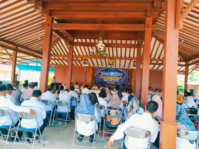 Paguyuban Lurah, Pamong dan Staf Se-Kapanewon Patuk Guyub Rukun Adakan Syawalan