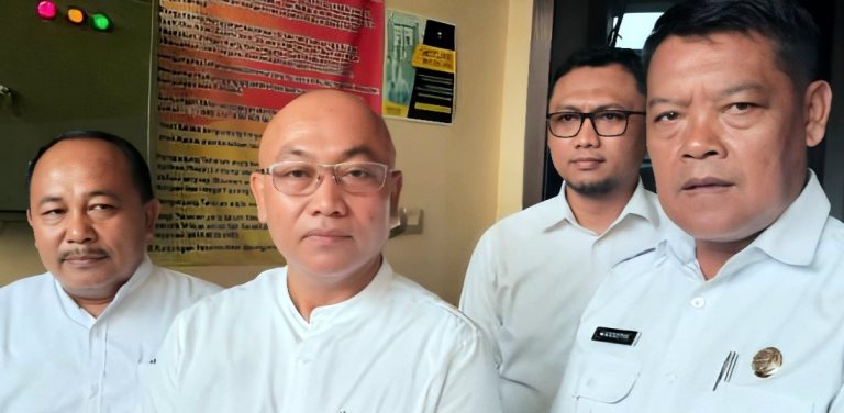 Insiden Lurah Disiram Debt Colector Berbuntut Hukum, Paguyuban Semar Pendampingan ke Mapolres Gunungkidul Insiden Lurah Disiram Debt Colector Berbuntut Hukum, Paguyuban Semar Pendampingan ke Mapolres Gunungkidul