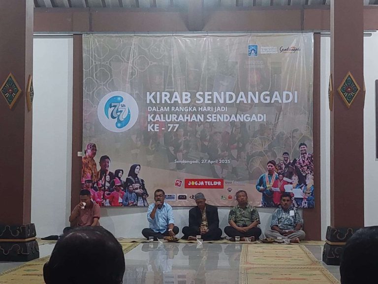 Sukses Selenggarakan Hari Jadi ke-77 Tahun Kelurahan Sendangadi Panitia Gelar Syukuran di Joglo