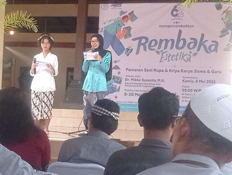 Semarakkan Hari Jadi SMSR ke-62 Tahun Pamerkan 220 Karya Siswa, Karya OTS dan Wayang Kertas