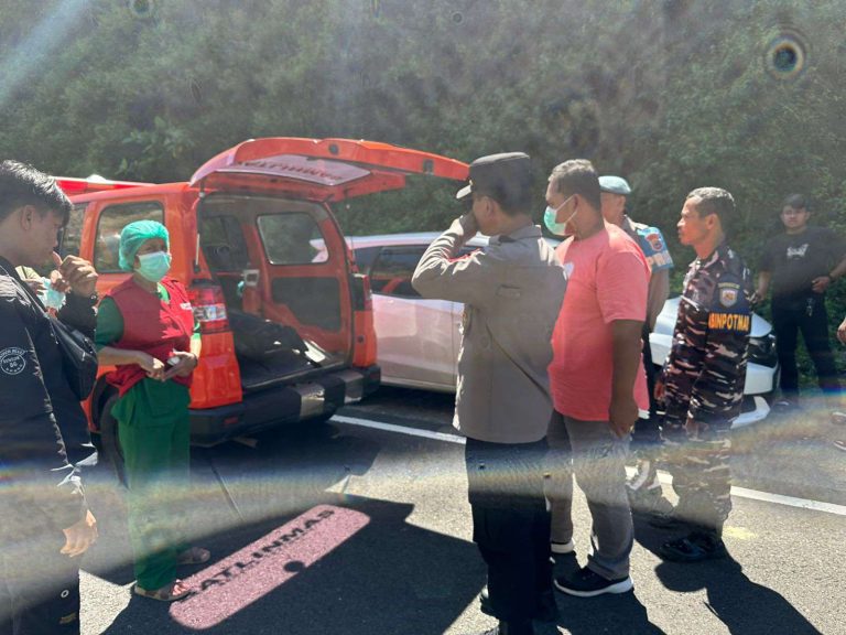 Kapolsek Tepus Pimpin Mencari Orang Hilang Berhasil ditemukan Membusuk dibawah Jembatan Rowari JJLS Tepus