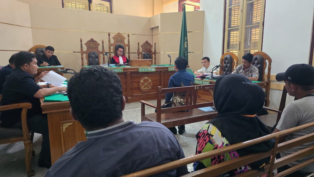 Kuasa Hukum Rahmadi Bakal Propamkan Penyidik Kuasa Hukum Rahmadi Bakal Propamkan Penyidik