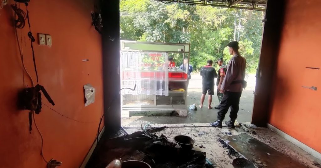 Warung Nasi Padang di Kasihan Bantul Terbakar, Kerugian Mencapai Puluhan Juta