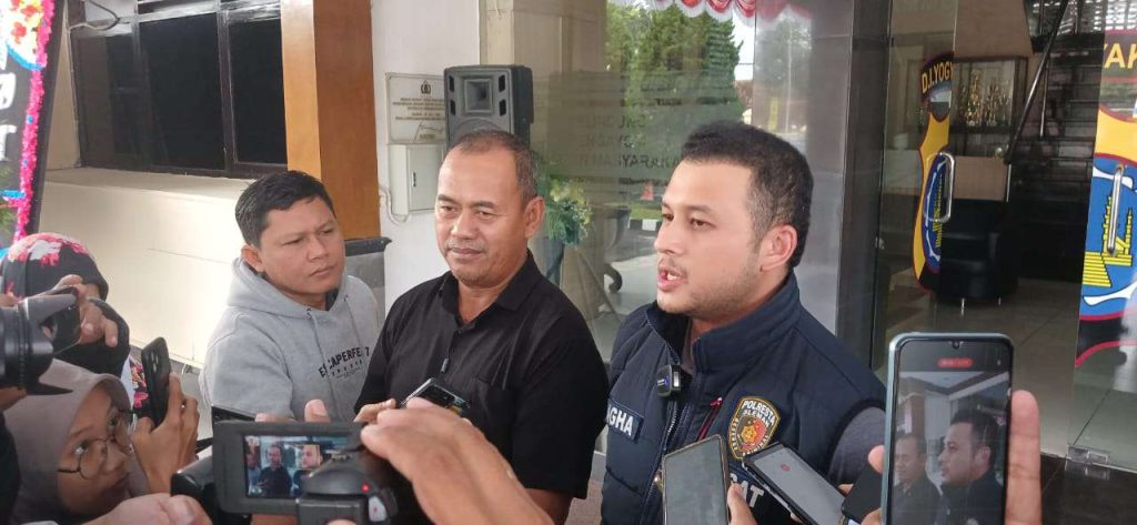 Pengeroyokan Driver Shopee Food di Godean Berujung Perusakan Mobil Polisi, Polresta Sleman Amankan Terduga Pelaku