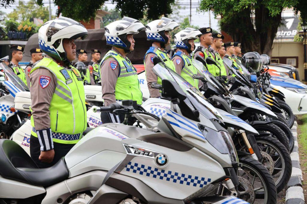 Polda DIY Gelar “Operasi Patuh Progo 2025” Polda DIY Gelar “Operasi Patuh Progo 2025”