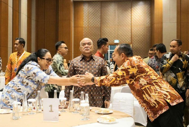Di Ballroom Hotel Santika Bupati Gunungkidul Sambut Tamu Kontingen Peparda IV DIY 2025