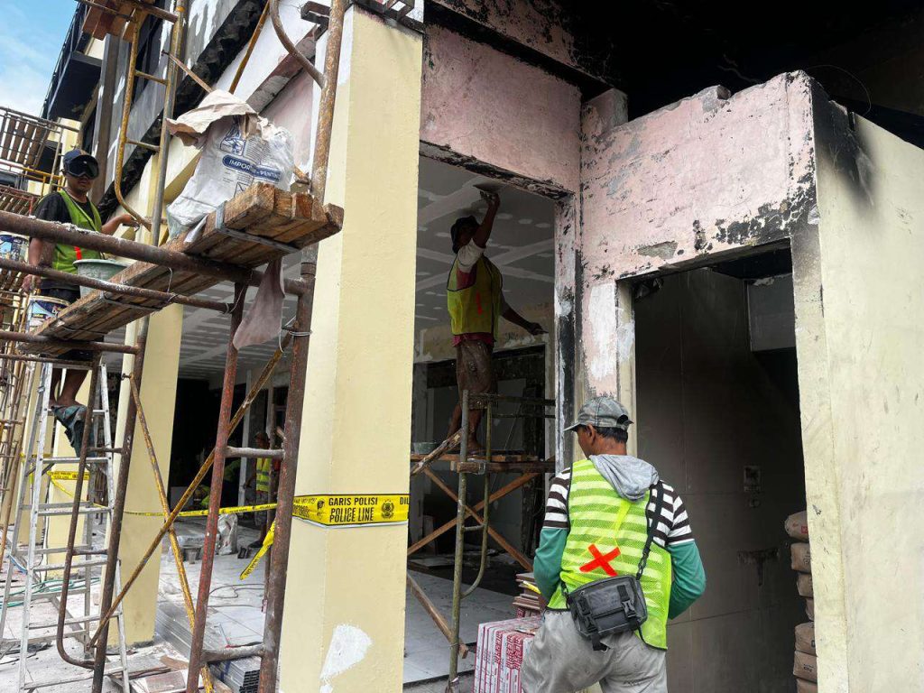 Pasca Kerusuhan Sebabkan Kerugian Rp28 Miliar, Polda DIY Pulihkan Pelayanan Publik Secara Cepat Pasca Kerusuhan Sebabkan Kerugian Rp28 Miliar, Polda DIY Pulihkan Pelayanan Publik Secara Cepat