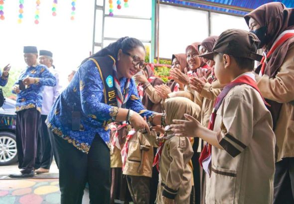 Tingkatkan Kualitas Pendidikan Bupati Gunungkidul Bersama Kepala Disdik Lakukan Roadshow Monev