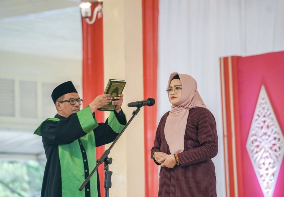 Ni Made Dwi Panti Indrayanti Jadi Sekda DIY, Perempuan Pertama Jabat Posisi Tertinggi ASN Ni Made Dwi Panti Indrayanti Jadi Sekda DIY, Perempuan Pertama Jabat Posisi Tertinggi ASN