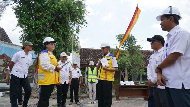 Bupati Gunungkidul Terus Monitoring & Evaluasi Pembangunan Infrastruktur: Tepat Waktu, Tepat Sasaran