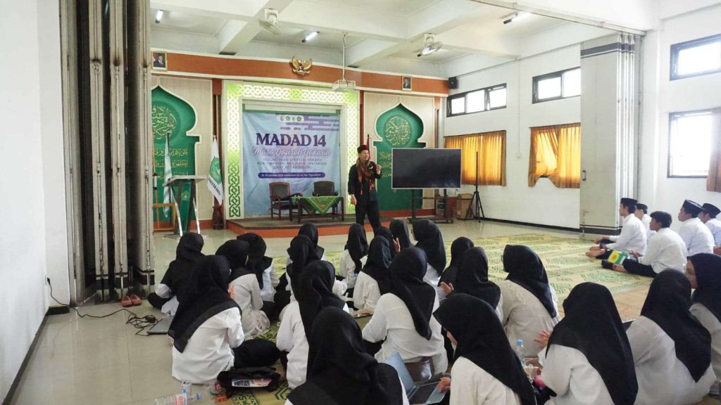 Spirit Hari Santri: Ketum MMQ PAI Indonesia, Dorong MADAD KORDA IIQ An-Nur Yogyakarta Berdaya dan Berdampak