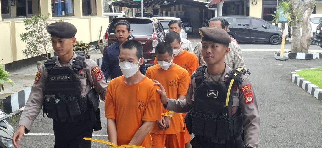 Komplotan Pencuri Spesialis Sekolah Gondol 31 Proyektor di Sleman, Tiga Pelaku Asal Jawa Barat Ditangkap