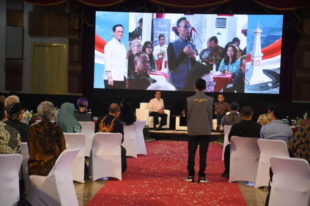 Dialog Kebangsaan Bersama Sri Sultan HB X di Yogyakarta Dialog Kebangsaan Bersama Sri Sultan HB X di Yogyakarta