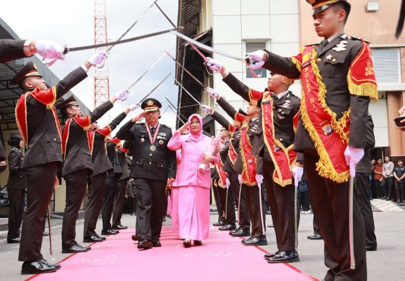 Polda DIY Gelar Wisuda Purnabakti Pegawai Negeri pada Polri