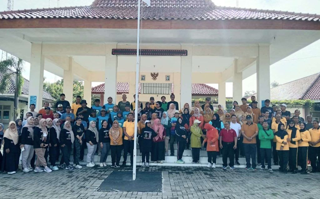 Semarak Kebersamaan, KUA Sewon Meriahkan Jalan Sehat Lintas Sektoral