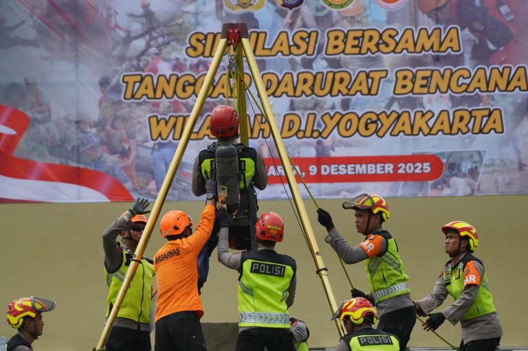 Simulasi Tanggap Darurat Bencana Digelar di Mapolda DIY, Perkuat Kesiapsiagaan dan Sinergi Lintas Instansi