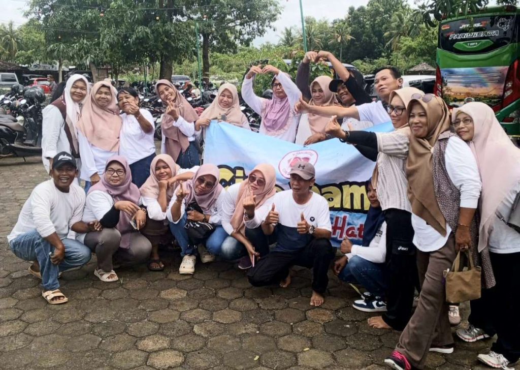 Derasnya Hujan Tak Menyurutkan Semangat Komunitas Cinta Damai Adakan Rakor Rumuskan Program Sosial