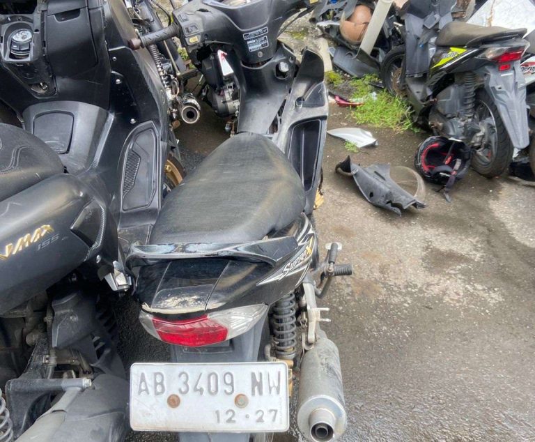 Laka Tunggal : Warga Karangmojo Meninggal Dunia Tabrak Tiang Telpon