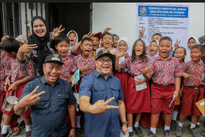 Bupati Deliserdang dr Asri Ludin Tambunan Didesak Copot Rachmad Syah ST Dan Ari M