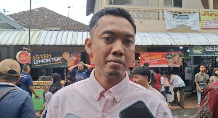 Di Kampung Ramadhan Jogokariyan Pertamina Hadirkan Program ‘Jelantah Jadi Rupiah’ Di Kampung Ramadhan Jogokariyan Pertamina Hadirkan Program ‘Jelantah Jadi Rupiah’