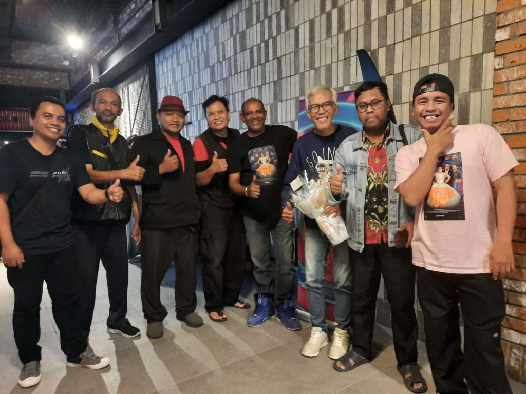 AIU-EO Macam Betool Aja Tawarkan Tawa dan Cinta di Tengah Misi Rahasia