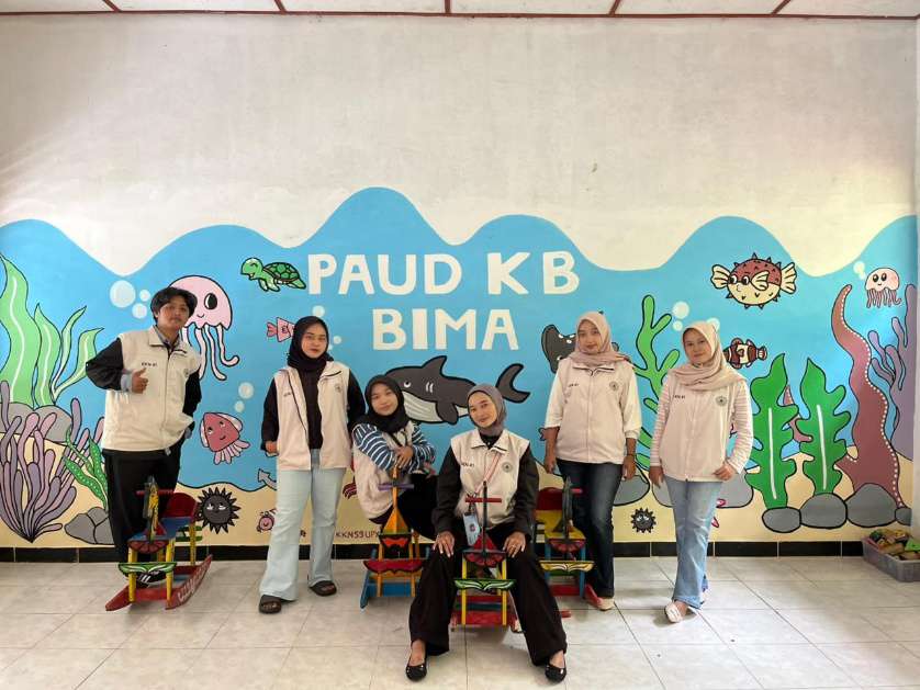 Mahasiswa KKN Universitas PGRI Yogyakarta Hadirkan “Kelas Ceria” dan Percantik Lingkungan PAUD Sendangmulyo Mahasiswa KKN Universitas PGRI Yogyakarta Hadirkan “Kelas Ceria” dan Percantik Lingkungan PAUD Sendangmulyo