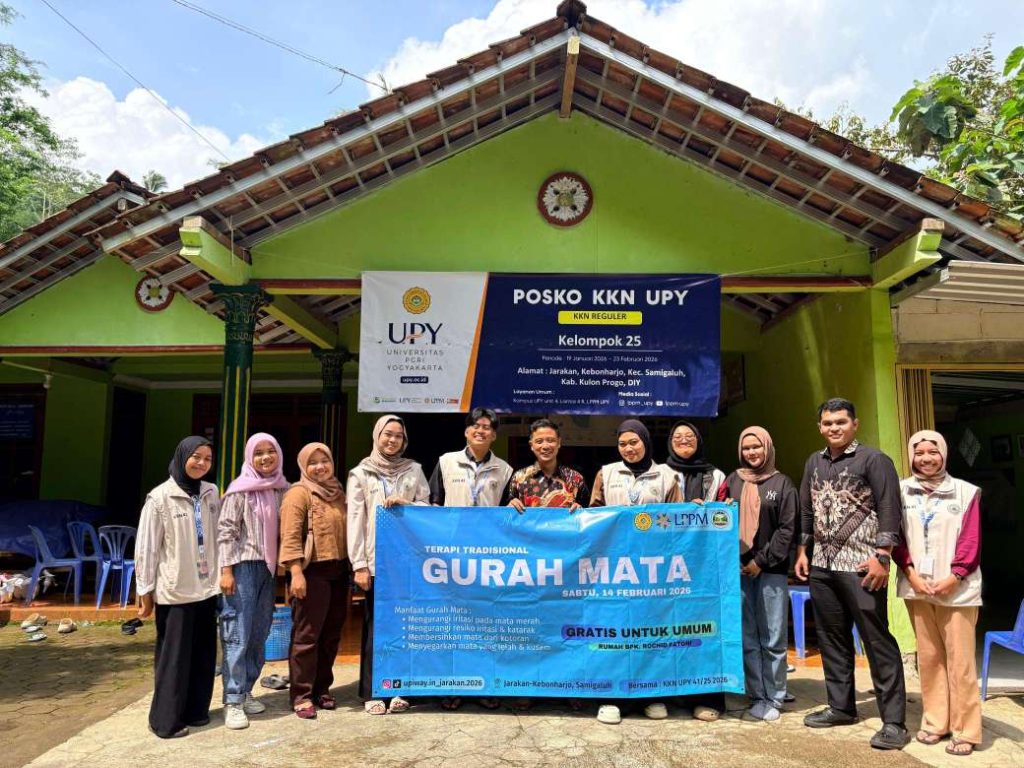 Mahasiswa KKN Reguler UPY Kelompok 25 Gelar Program Gurah Mata untuk Lansia di Padukuhan Jarakan