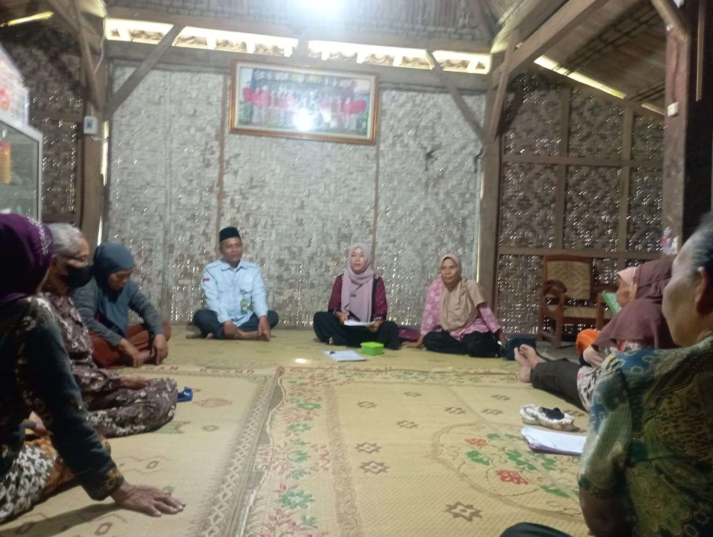 Wujudkan “The Most KUA”, KUA Pengasih Hadirkan Sinergi Edukasi Sehat Lahir Batin di Kalinongko Wujudkan “The Most KUA”, KUA Pengasih Hadirkan Sinergi Edukasi Sehat Lahir Batin di Kalinongko