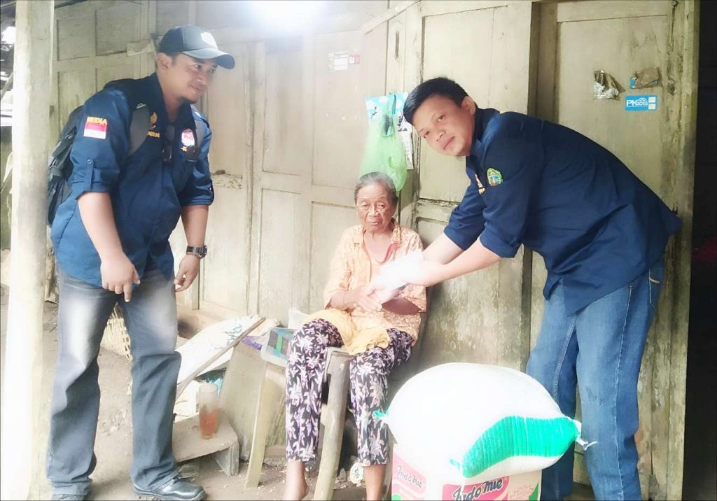 Bupati Gunungkidul Berikan Support Aksi Solidaritas FKGR Bergiat Baksos Jum’at Berkah di Bohol Bupati Gunungkidul Berikan Support Aksi Solidaritas FKGR Bergiat Baksos Jum’at Berkah di Bohol