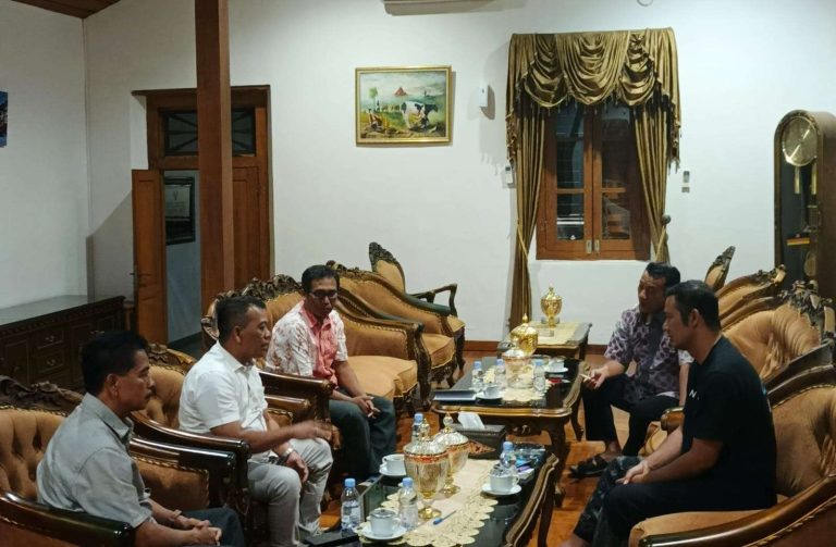 Bupati Boyolali Komitmen Penuh Dukung HKPS dan Munas SWI 2026 Bupati Boyolali Komitmen Penuh Dukung HKPS dan Munas SWI 2026