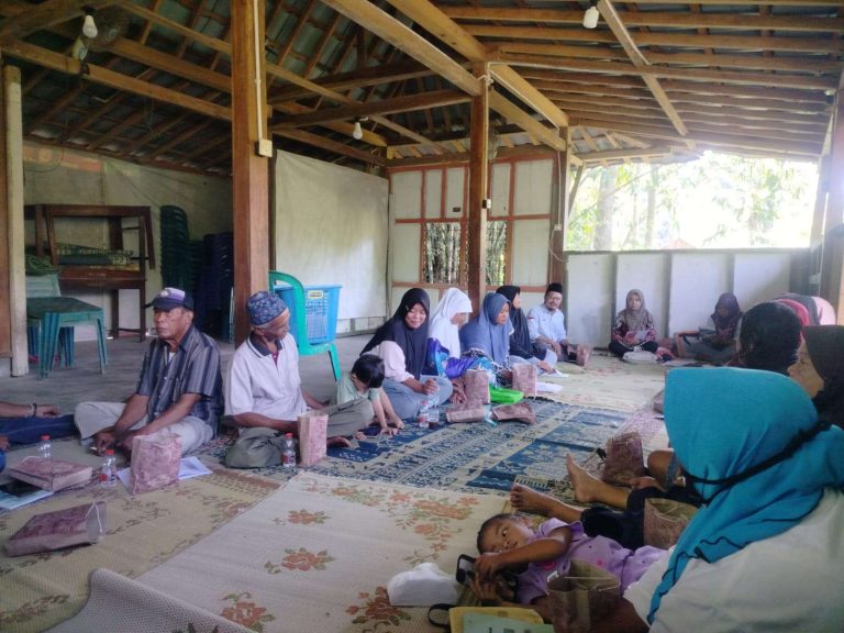 KUA Pengasih Bekali Keluarga PKH, Waspada 5 Penyebab Kebangkrutan Akhirat KUA Pengasih Bekali Keluarga PKH, Waspada 5 Penyebab Kebangkrutan Akhirat