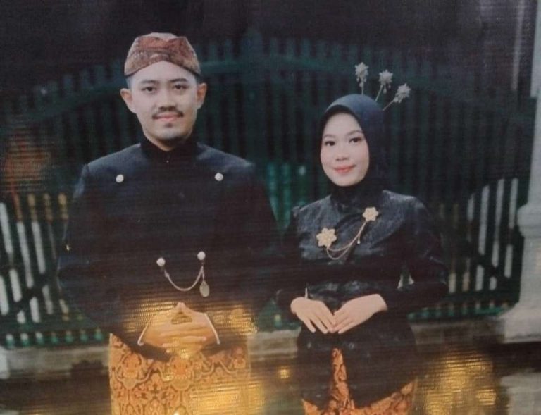 Persiapan Pernikahan Putri Ketua LSM FMPG Capai Puncak, Bupati Hadir Persiapan Pernikahan Putri Ketua LSM FMPG Capai Puncak, Bupati Hadir