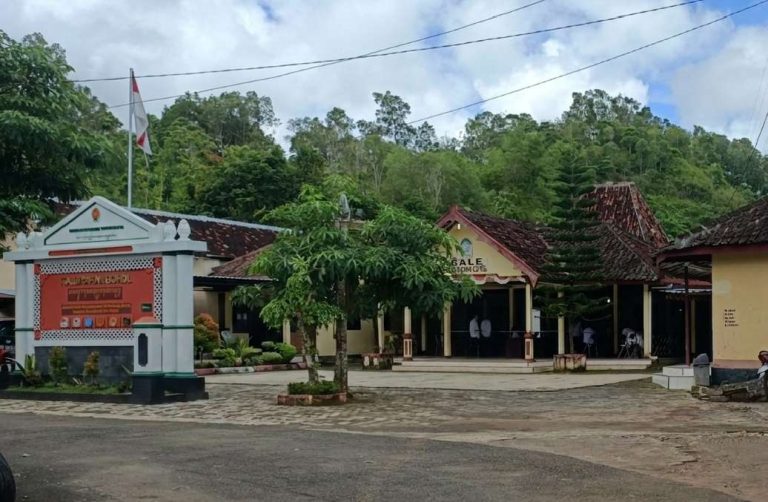 Dampak Korupsi Lumpuhkan Kalurahan, Masyarakat Bohol Minta Bupati Intervensi Dampak Korupsi Lumpuhkan Kalurahan, Masyarakat Bohol Minta Bupati Intervensi