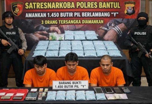 Gempur Narkoba: Polres Bantul Sita 1.450 Pil ‘Sapi’, Tiga Tersangka Diringkus