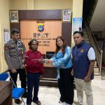 Polsek Tepus Berhasil Bantu Temukan iPhone Wisatawan Malaysia di Pantai Timang