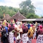 Peringati HUT ke-78, Warga Sidoharjo Gelar Kirab Gunungan hingga Pentas Seni Budaya