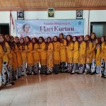 Peringati Hari Kartini, PKK Semugih Gelar Upacara di Halaman Balai Kalurahan