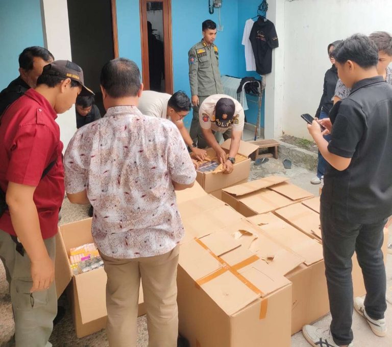 Satpol PP dan Bea Cukai Ungkap Ribuan Rokok Ilegal, Potensi Denda Capai Ratusan Juta Rupiah