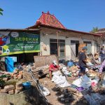 Sedekah Barang Bekas: Solusi Lingkungan dan Pengikat Kebersamaan Warga