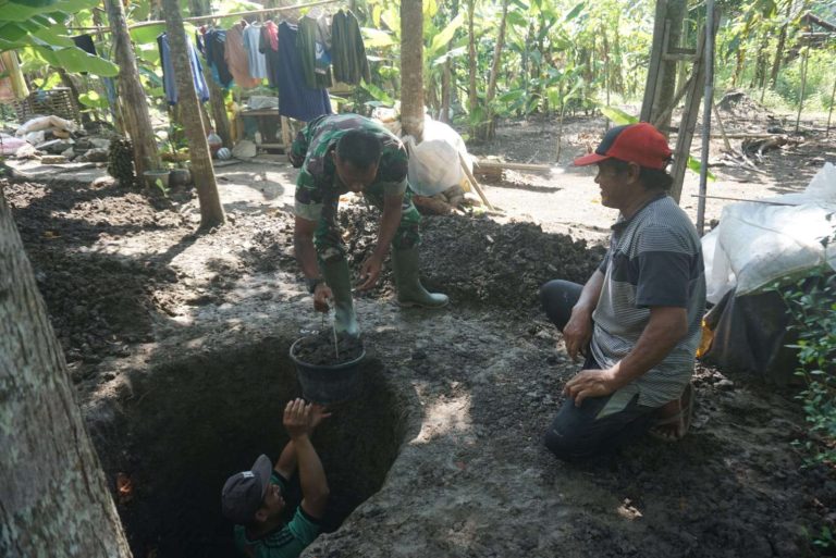Wujudkan Kesejahteraan, TNI Bangun Rumah Layak Huni di Kulon Progo