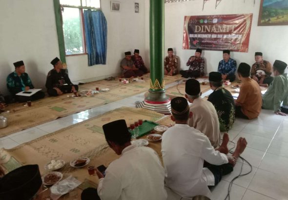 Optimalisasi Peran Keagamaan: KUA Pengasih Gelar Dialog Strategis Bersama Kaum Rois Sendangsari
