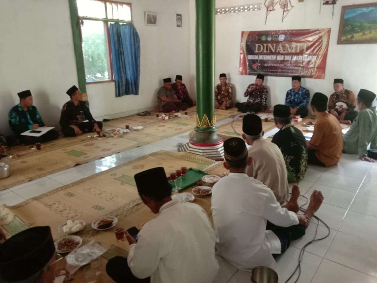 Optimalisasi Peran Keagamaan: KUA Pengasih Gelar Dialog Strategis Bersama Kaum Rois Sendangsari