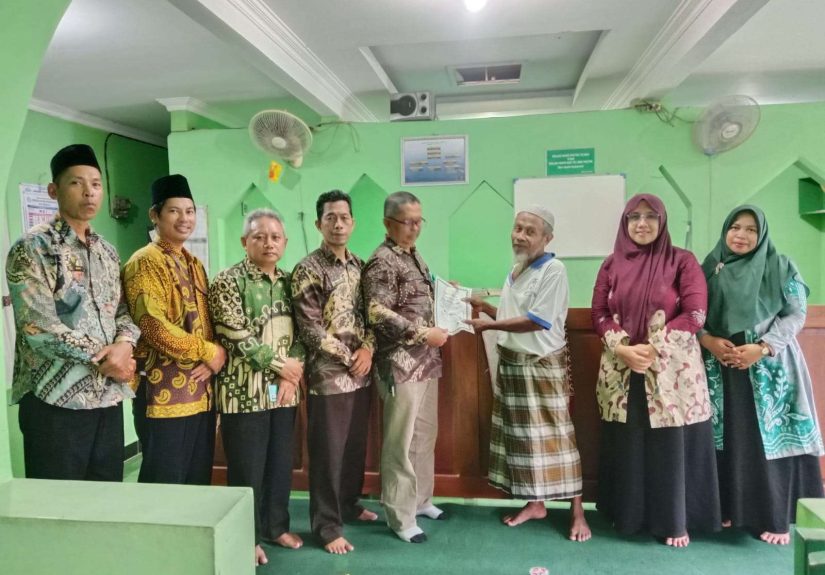 Gerakan Layanan Keagamaan Penyuluh KUA Sewon dan Bimas Islam Kemenag Bantul Perkuat Akurasi Kiblat di Semail