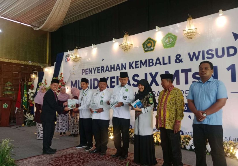 Penyuluh Agama KUA Sewon Hadiri Wisuda Tahfidz MTsN 1 Bantul