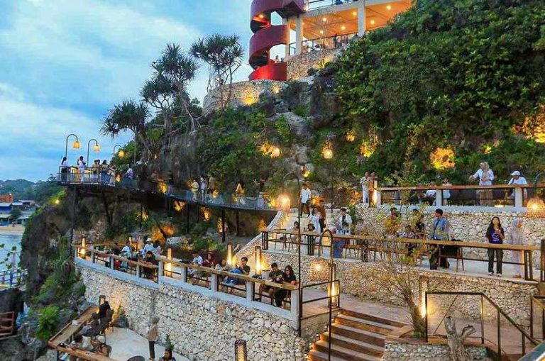 ON THE ROCK Gunungkidul Hadirkan Konsep Baru, Padukan Keindahan Alam dan Wisata Kekinian