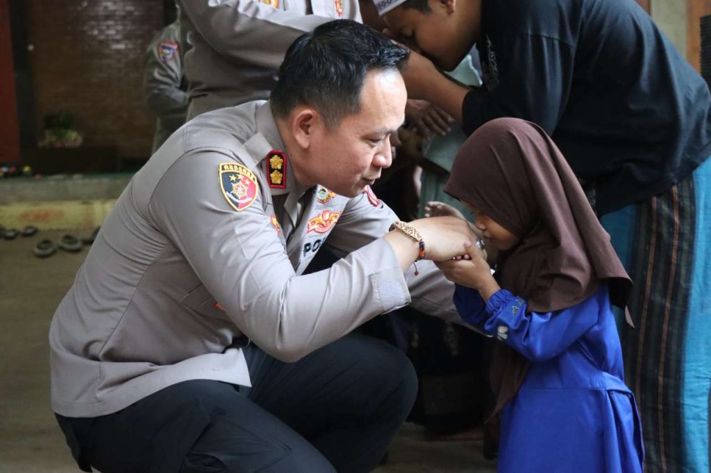 Sambut Hari Bhayangkara ke-80, Polres Gunungkidul Gelar Bakti Sosial ke Yayasan Yatim