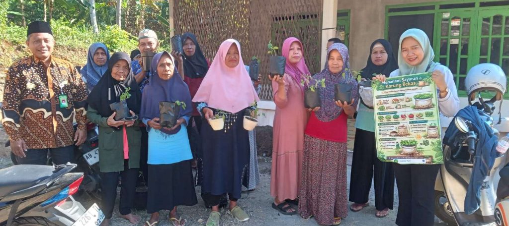 Ketahanan Pangan dan Investasi Akhirat: Sinergi KUA Pengasih dan PKH Sasar Warga Mrunggi Ketahanan Pangan dan Investasi Akhirat: Sinergi KUA Pengasih dan PKH Sasar Warga Mrunggi