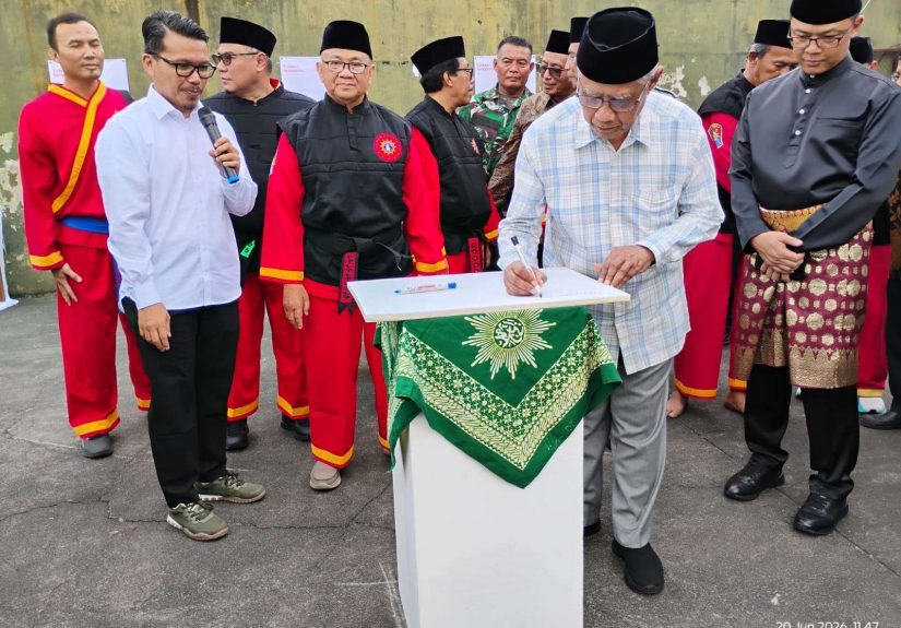 Wujudkan Pusat Pembinaan Generasi, Sugiono Berikan Bantuan Rp 5 Miliar untuk Padepokan Tapak Suci Yogyakarta